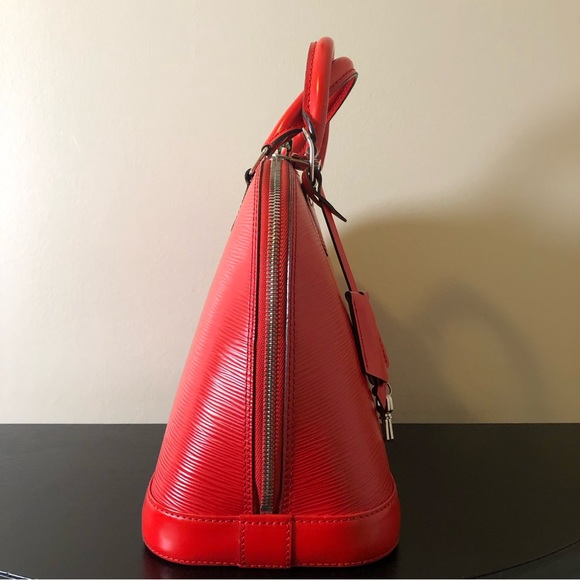 Louis Vuitton Red Epi Alma PM,C0A,Dust Bag,SilverLock/Keys/Strap;DateCode:SN1174 - Picture 5 of 17
